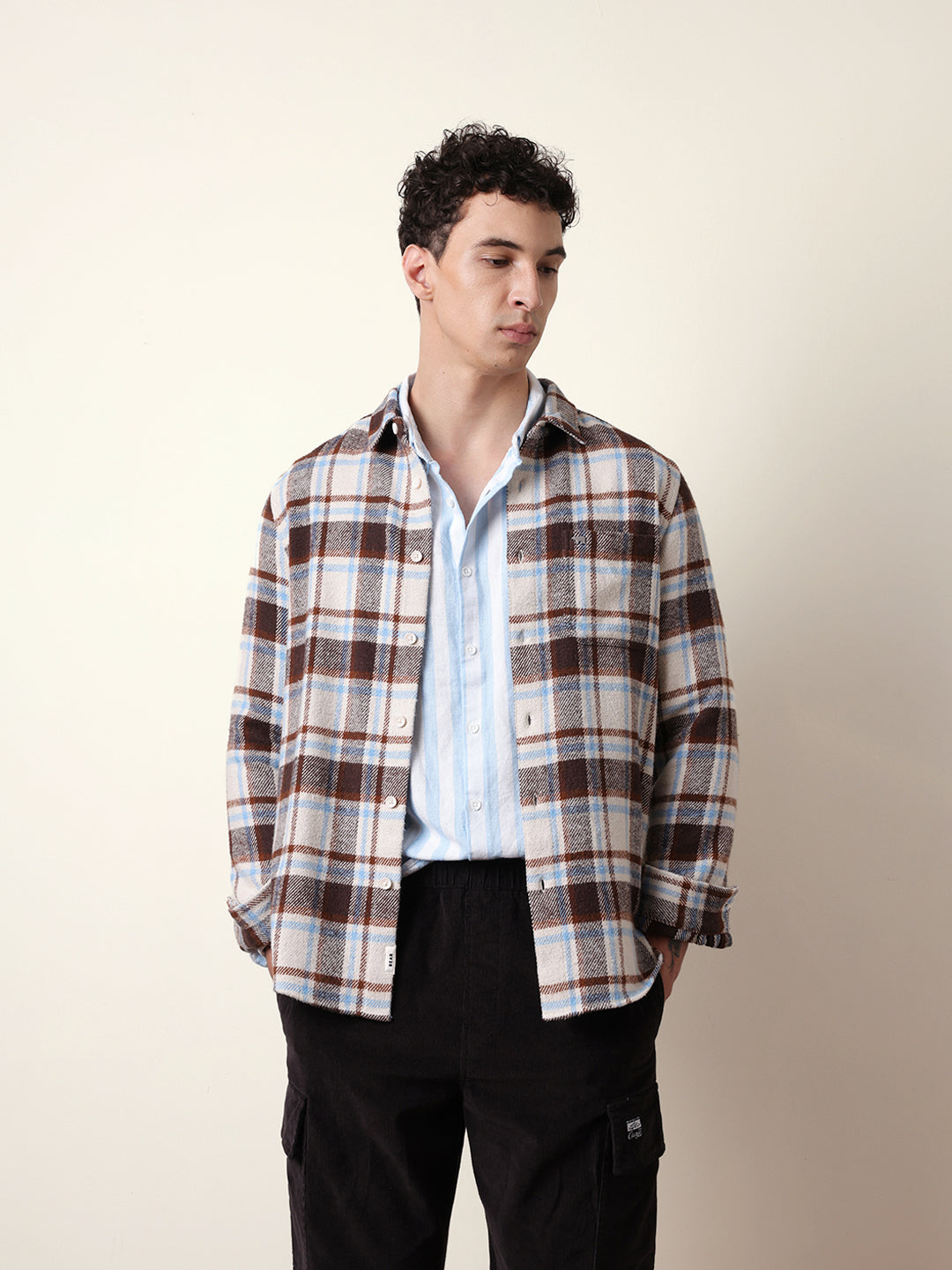Men Modern Fit Casual Shirt