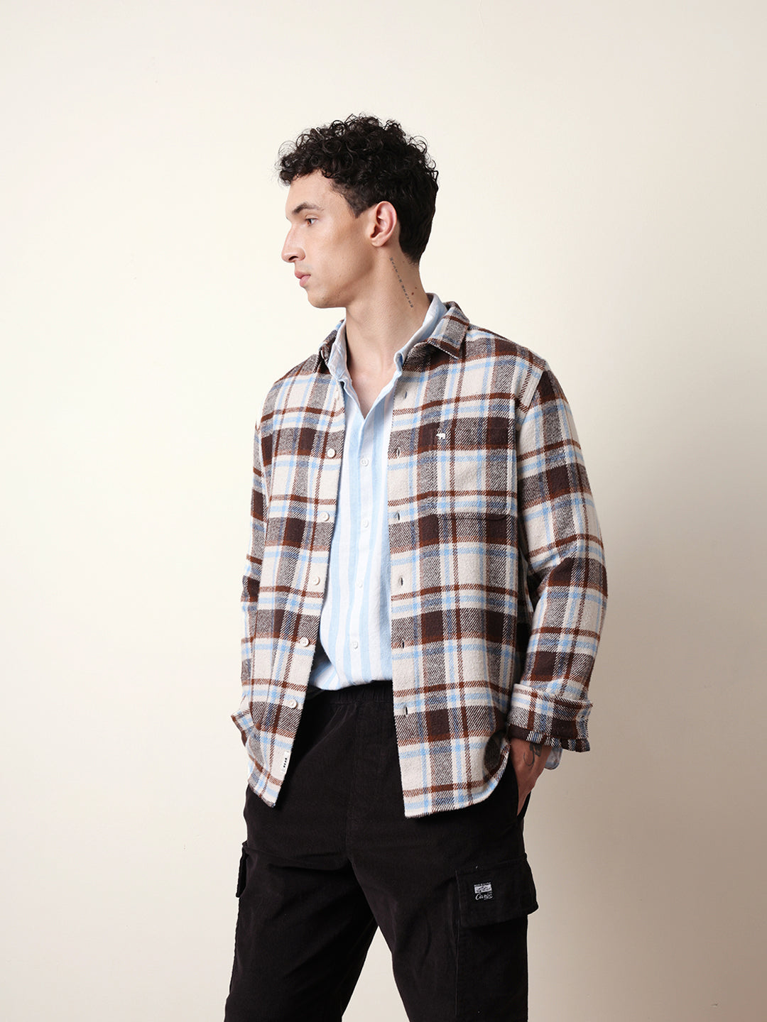 Men Modern Fit Casual Shirt