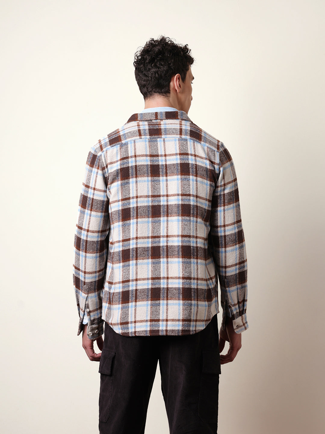 Men Modern Fit Casual Shirt