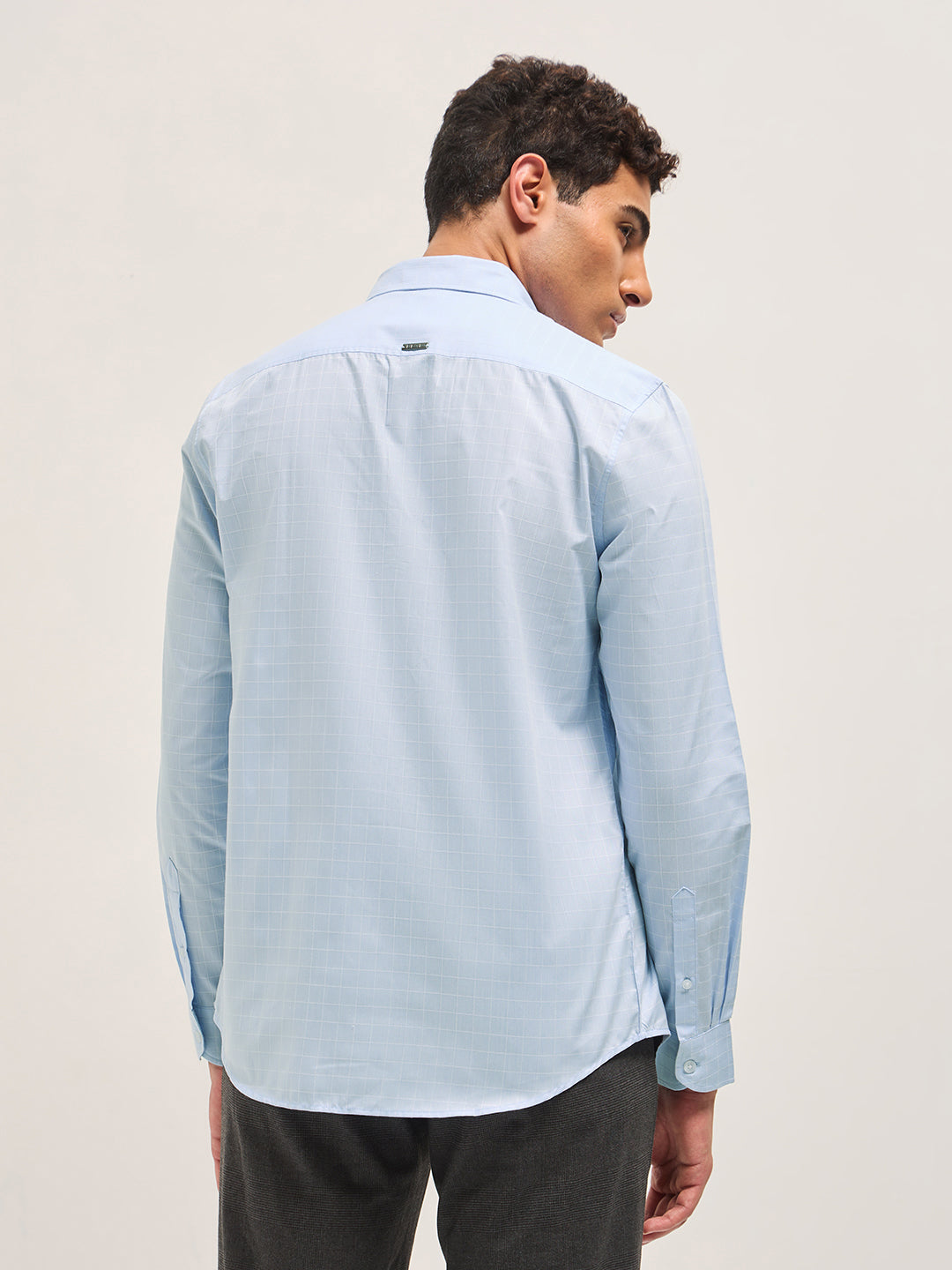 Men Light Blue Windowpane Checks Tailored Fit Formal Shirt