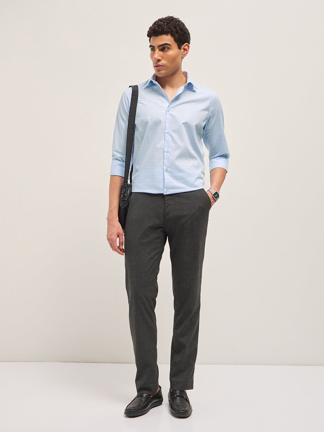 Men Light Blue Windowpane Checks Tailored Fit Formal Shirt