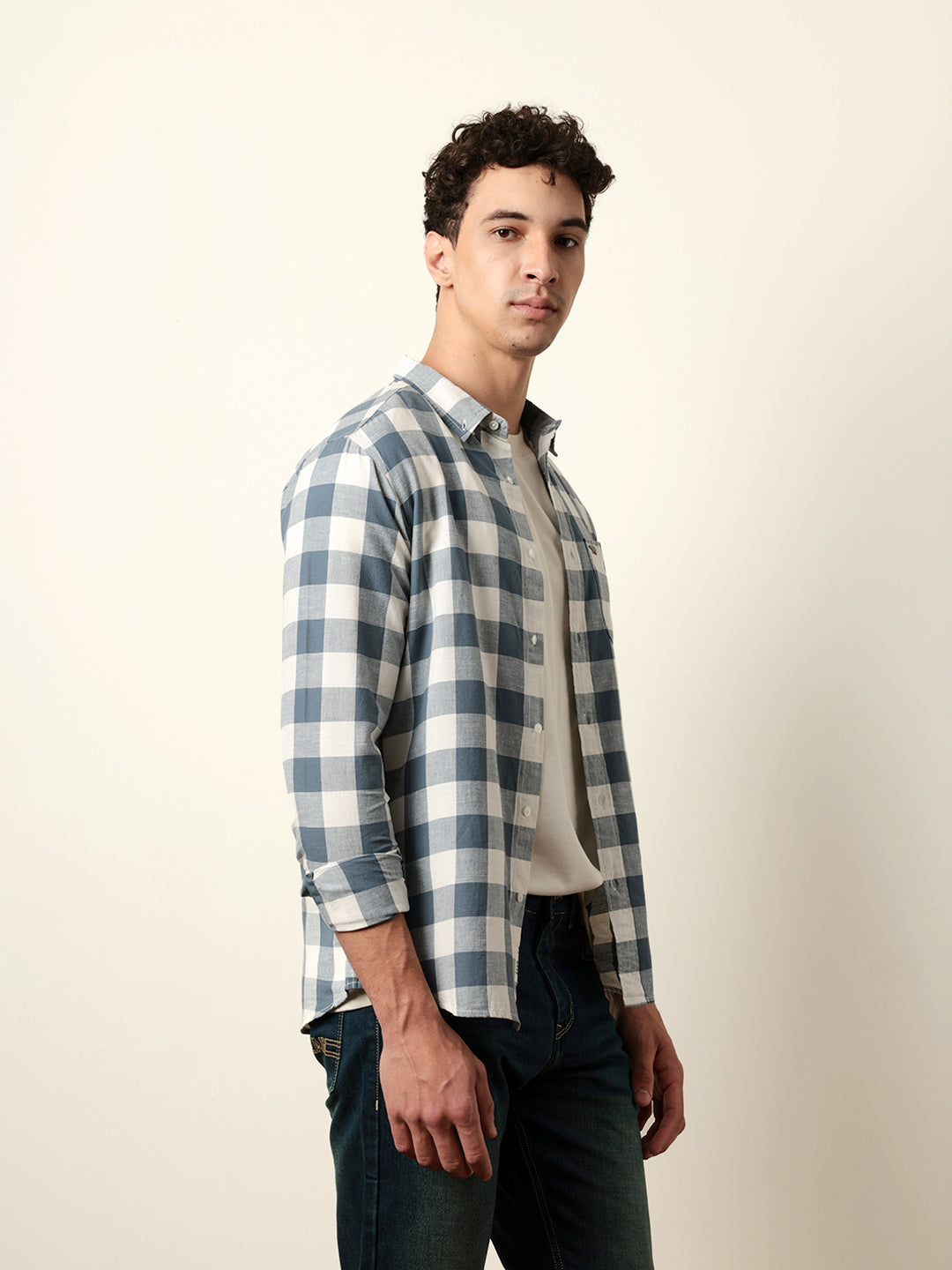 Men Checked Casual Full-Sleeve Shirt