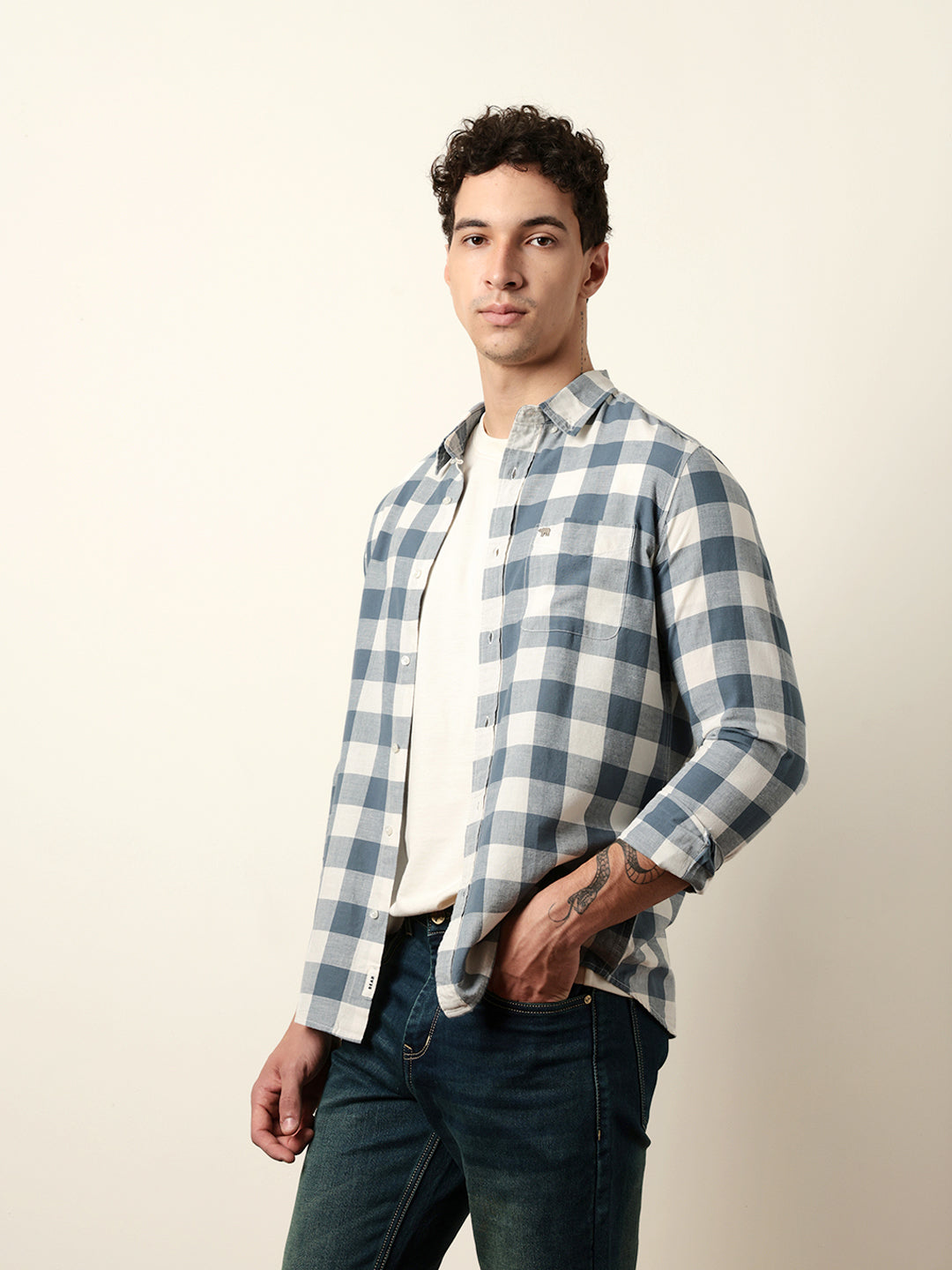 Men Checked Casual Full-Sleeve Shirt