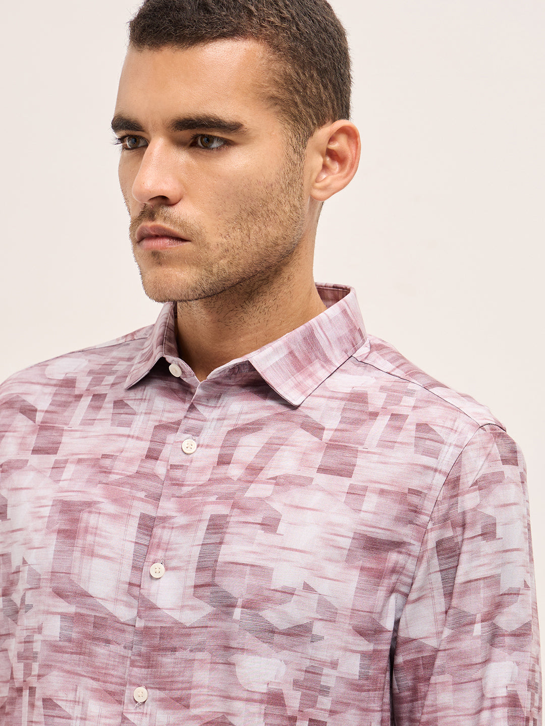 Men Pink Abstract Geometric print Tailored Fit Formal Shirt