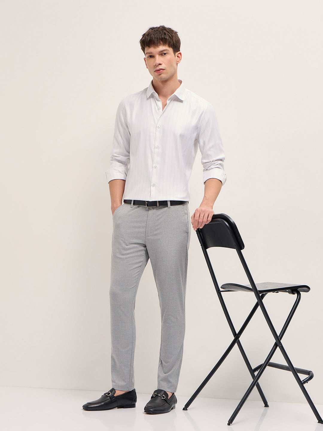 Men White Woven Stripe Pattern Tailored Fit Formal Shirt