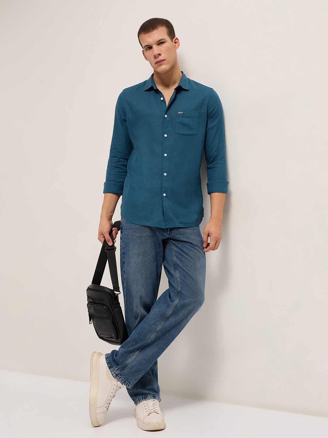 Men Teal Blue Solid Lyocell Slim Fit Casual Shirt