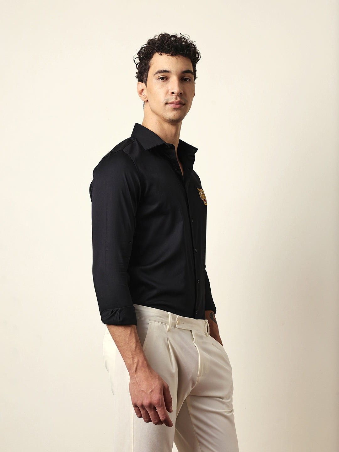 Men Modern Fit Casual Shirt