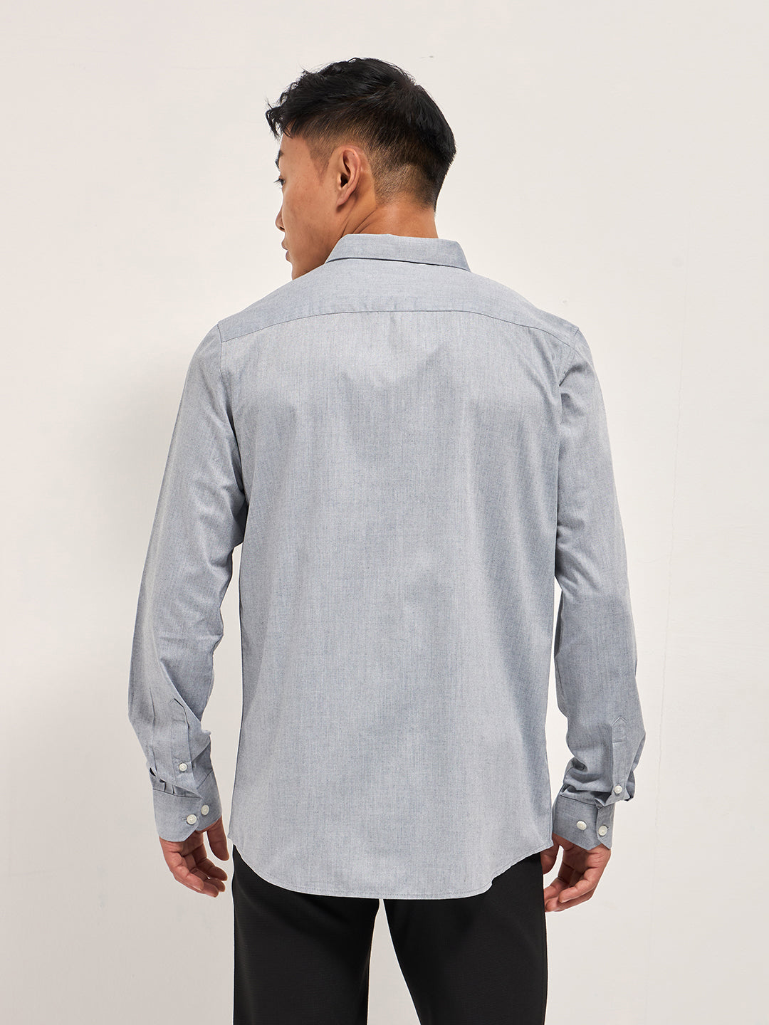 Men Grey Solid Tailored Fit Polyester Blend Formal Shirt