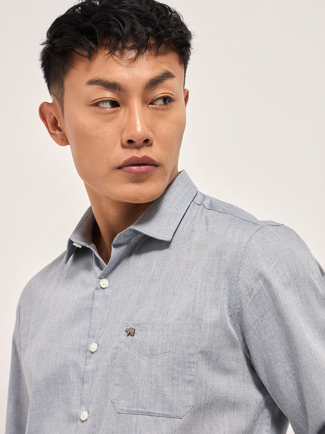 Men Grey Solid Tailored Fit Polyester Blend Formal Shirt