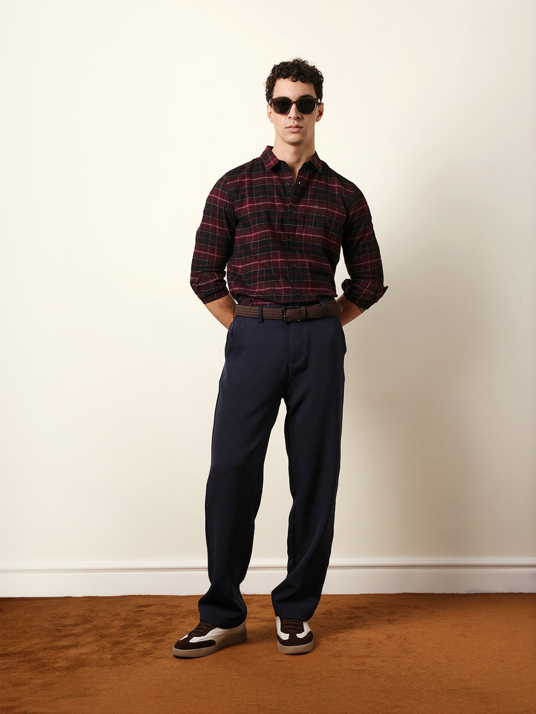 Men Checked Casual Full-Sleeve Shirt