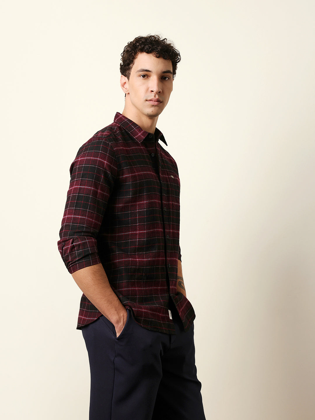 Men Checked Casual Full-Sleeve Shirt