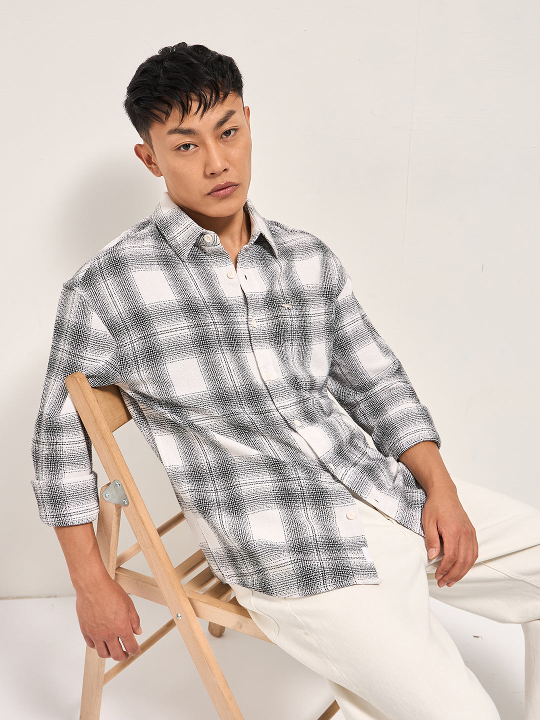 Men White Casual Shirt