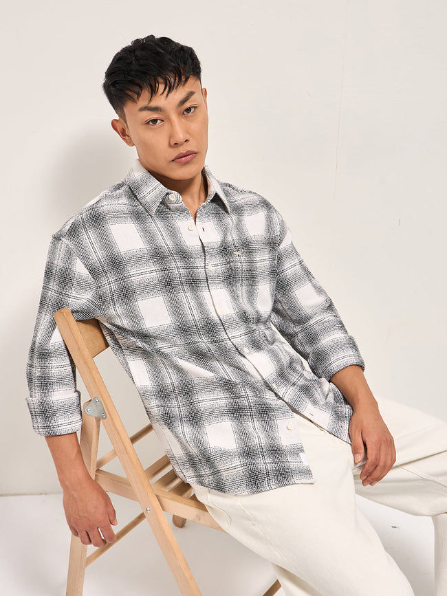 Men White Casual Shirt