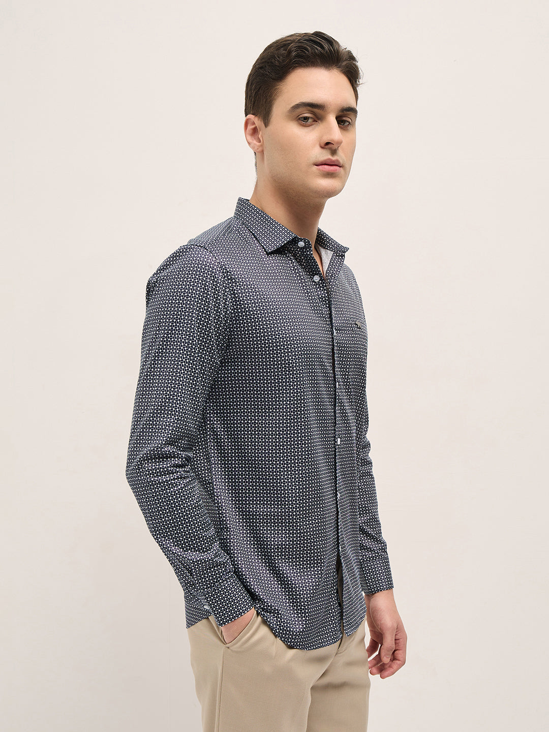 Men Navy Blue Geometric Printed Tailored Fit Formal Shirt