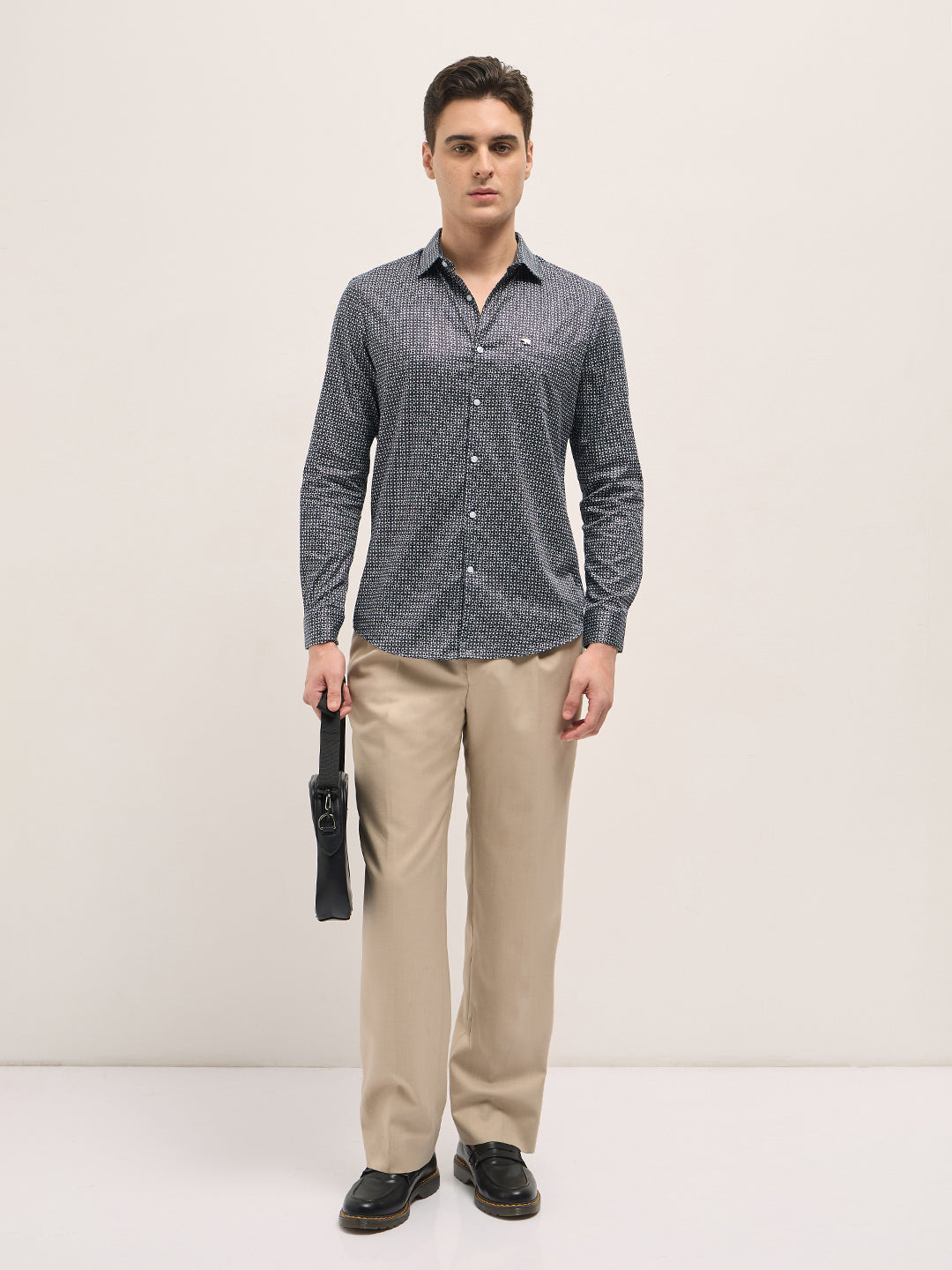 Men Navy Blue Geometric Printed Tailored Fit Formal Shirt