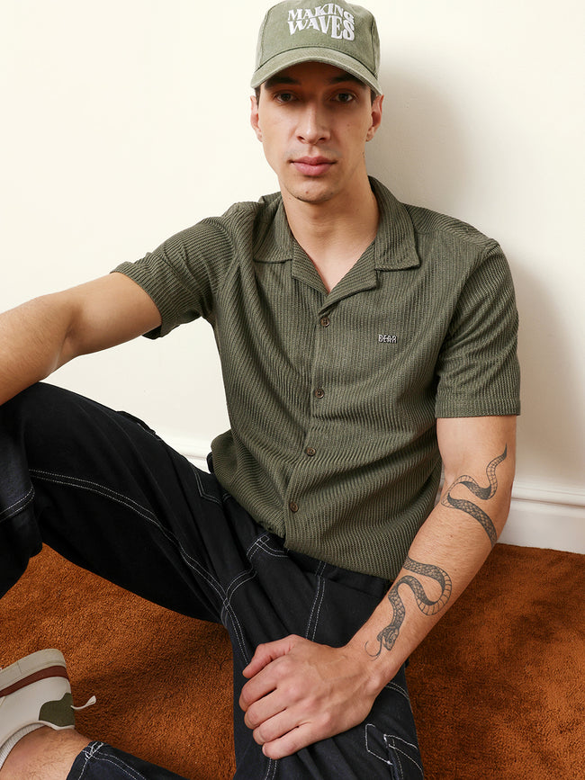Men Solid Casual Half-Sleeve Shirt