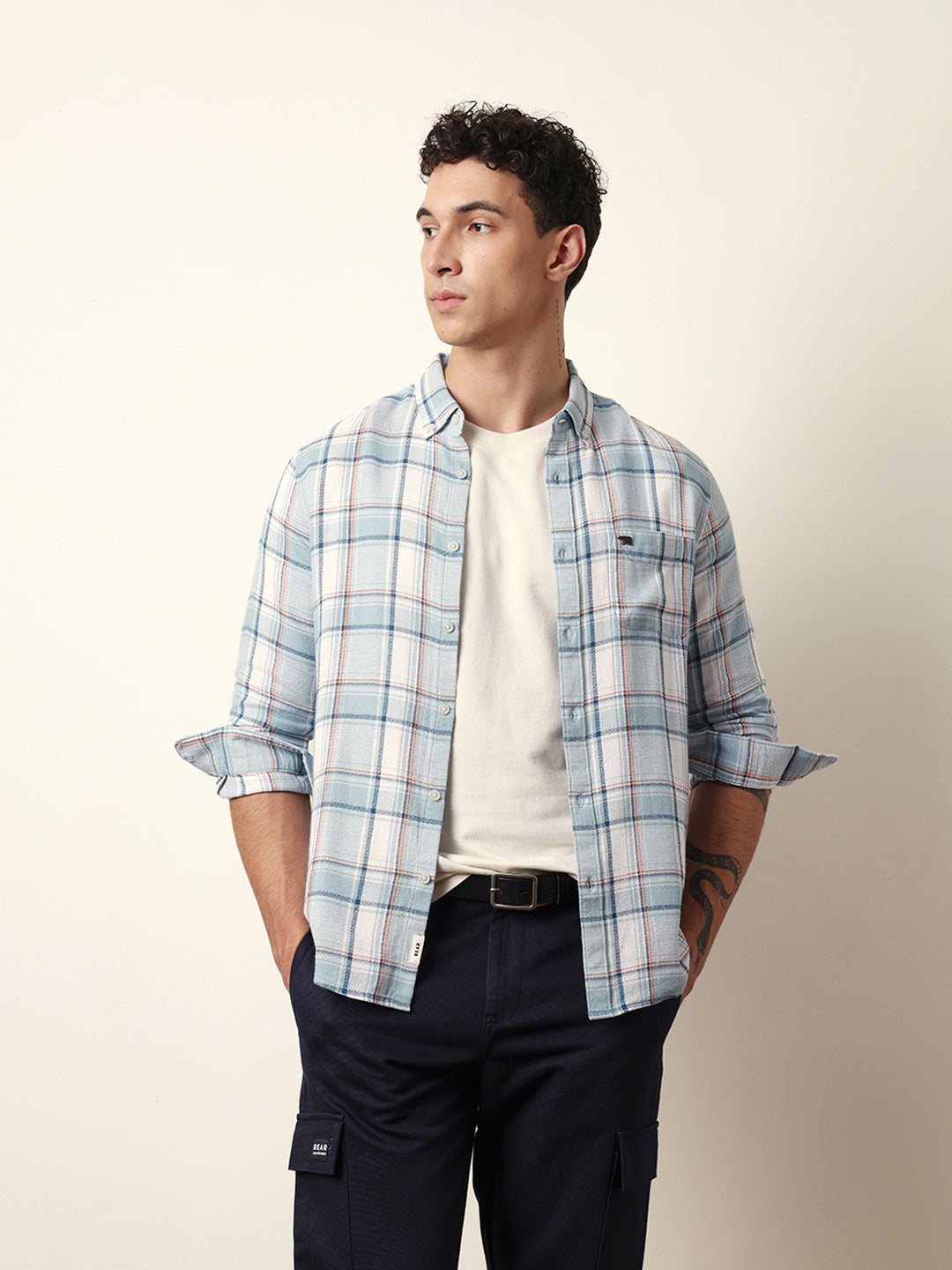 Men Modern Fit Casual Shirt