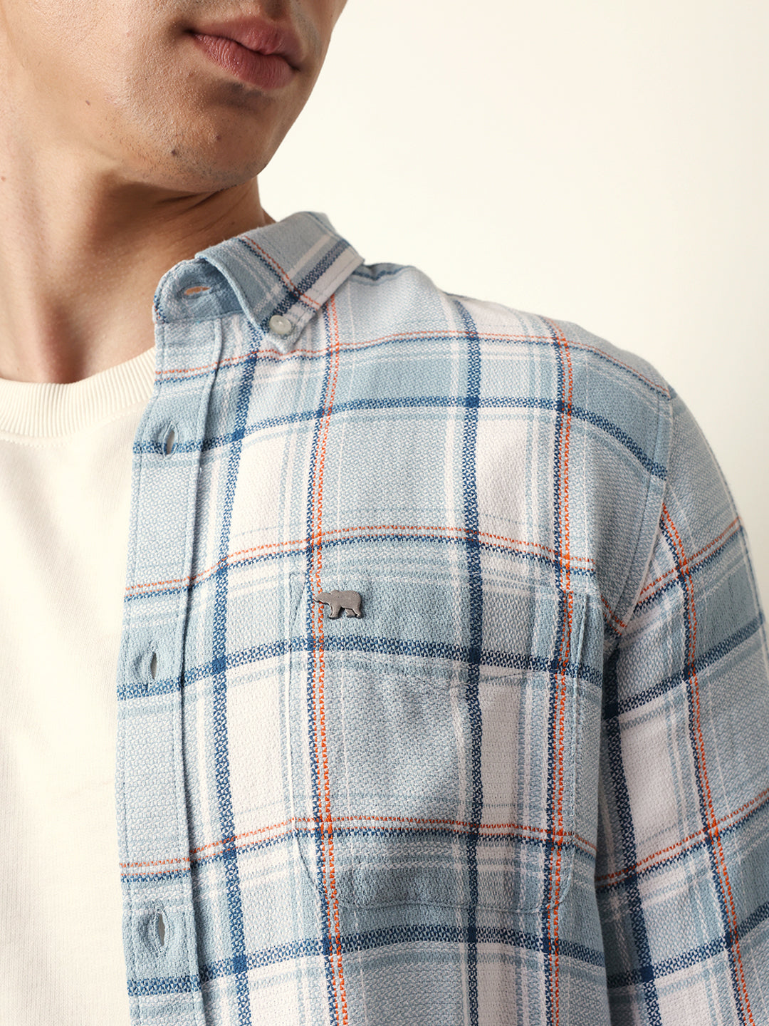 Men Modern Fit Casual Shirt