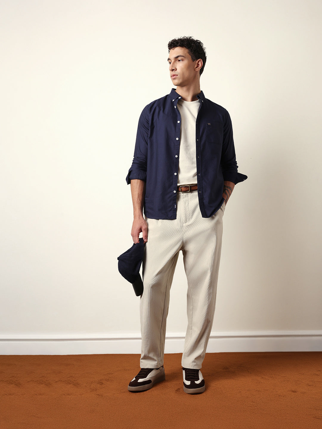 Men Modern Fit Casual Shirt