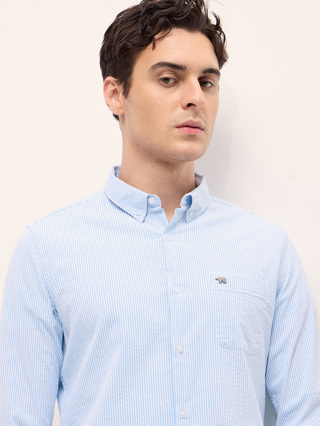 Men Light Blue Vertical Pin Stripes Slim Fit Casual Shirt