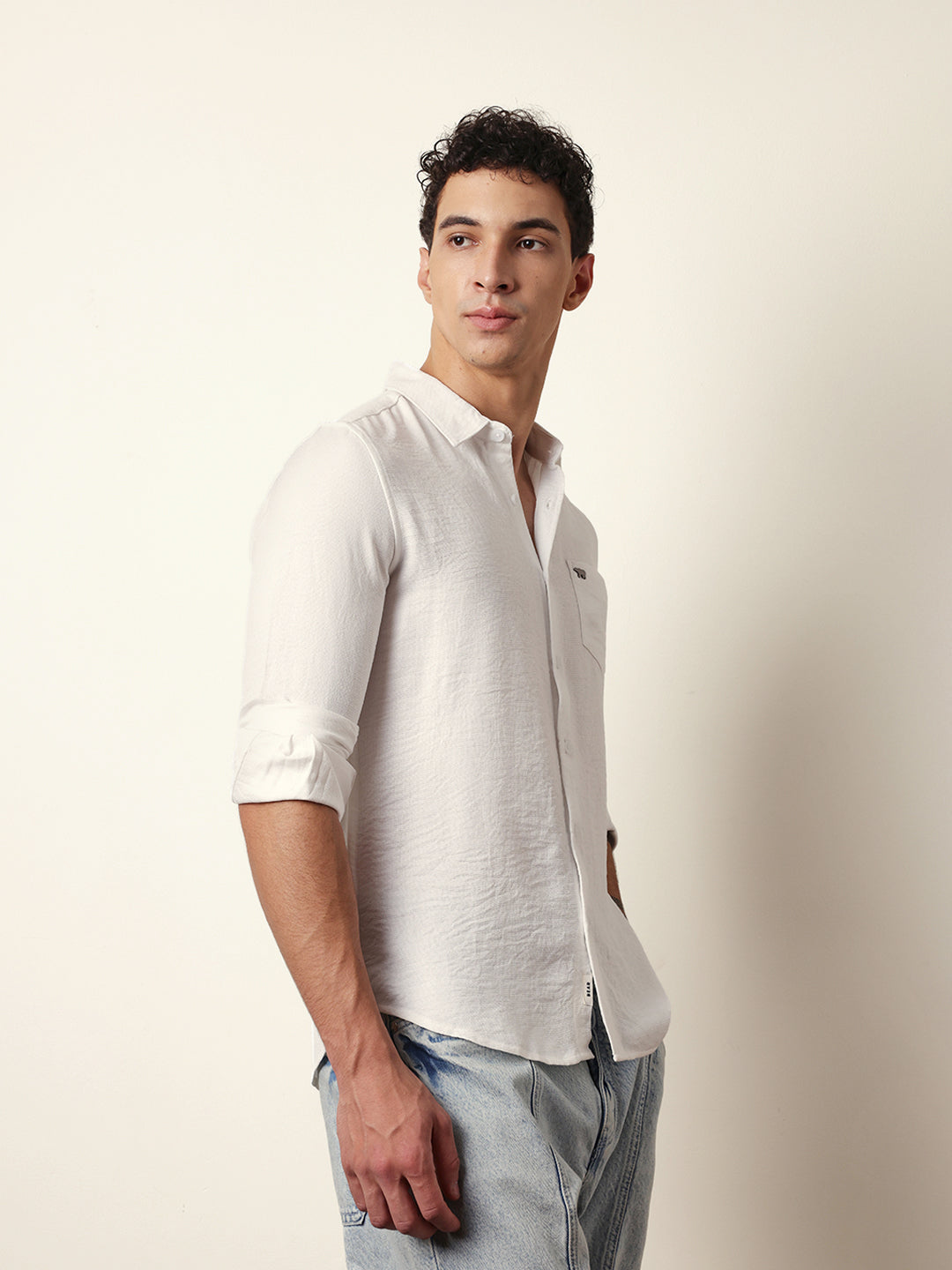 Men Modern Fit Casual Shirt