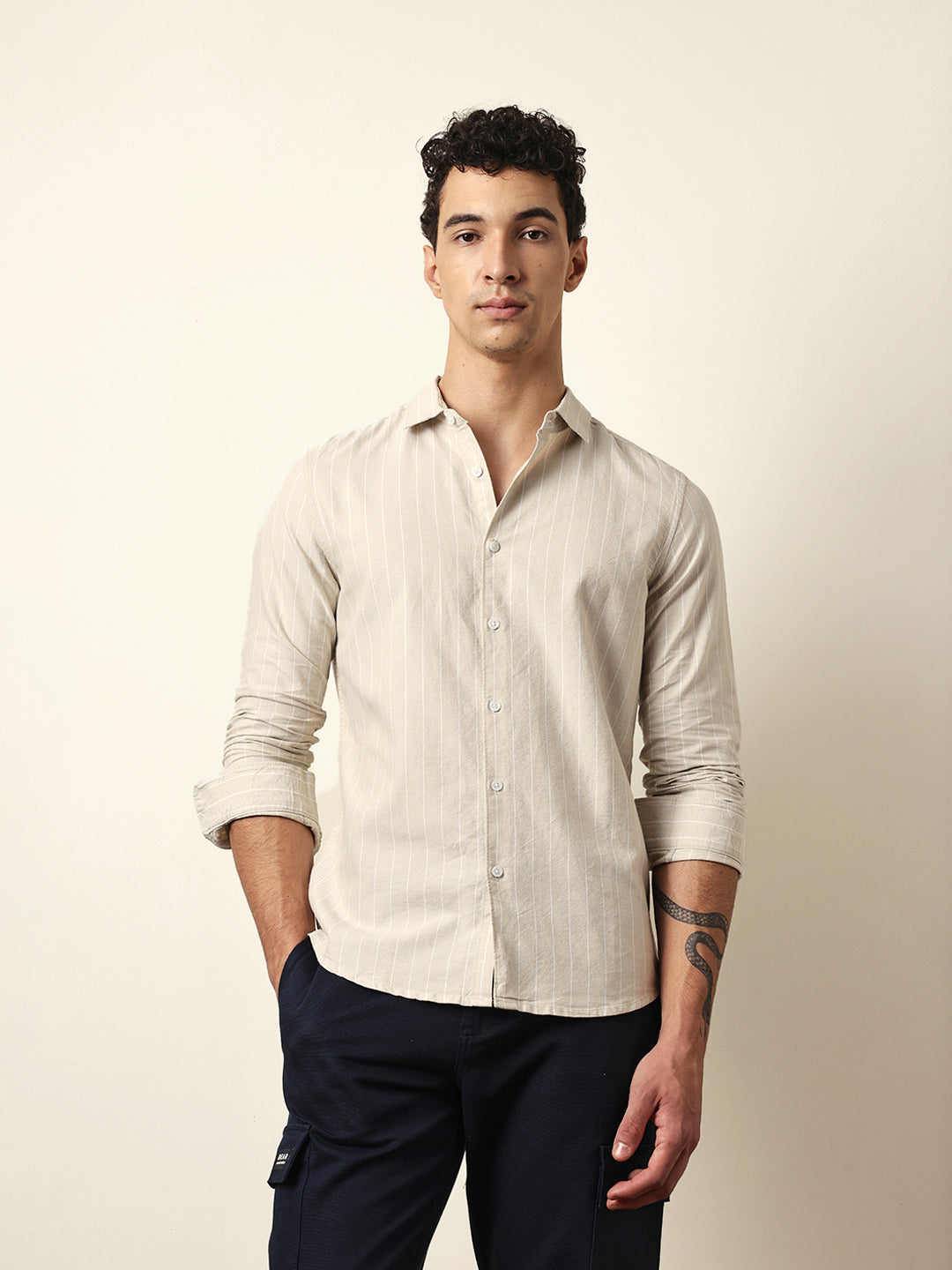 Men Modern Fit Casual Shirt