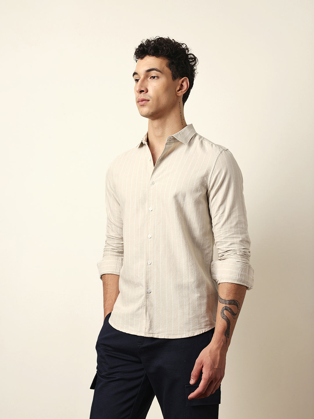 Men Modern Fit Casual Shirt