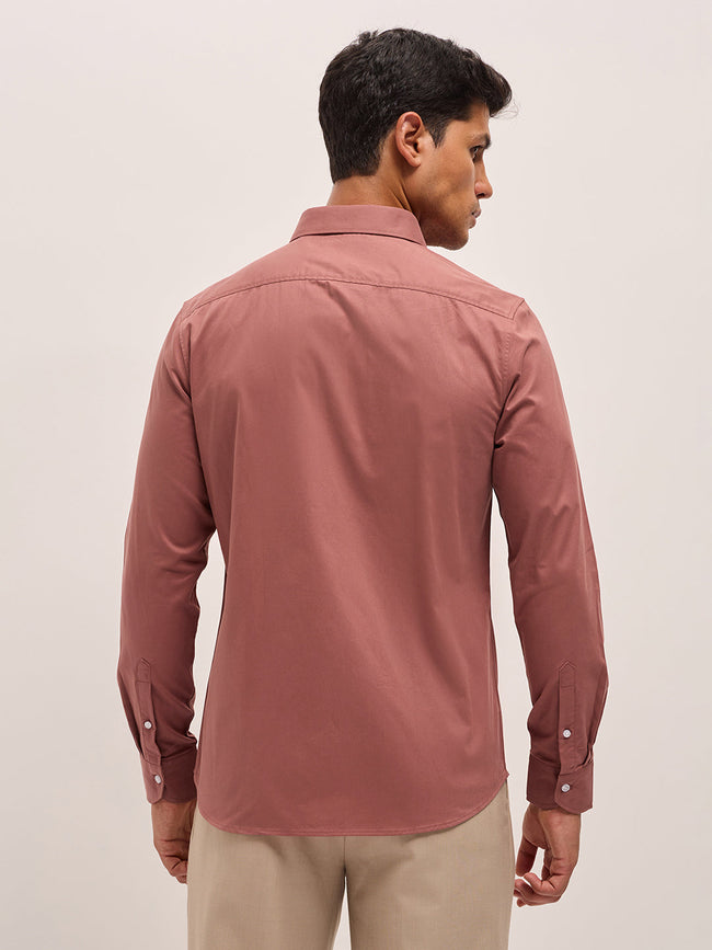 Men Light terracotta Tailored Fit Solid Formal Shirt