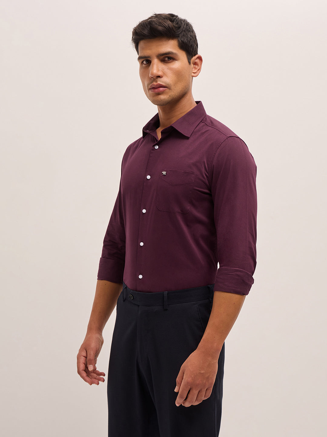 Men Maroon Tailored Fit Solid Formal Shirt