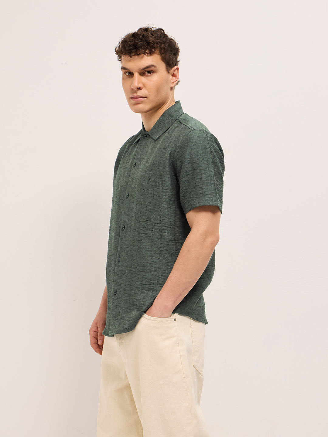 Men Olive Crinkled Textured Regular Fit Half-Sleeve Casual Shirt