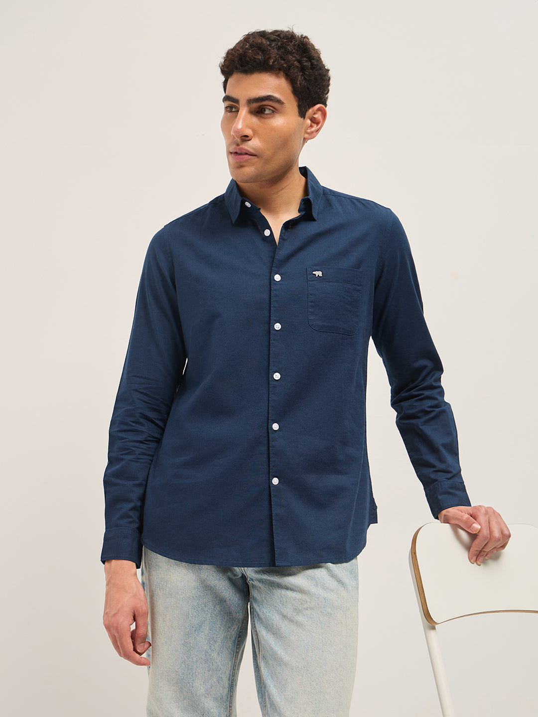 Men Blue Cotton Linen Slim Fit Solid Casual Shirt