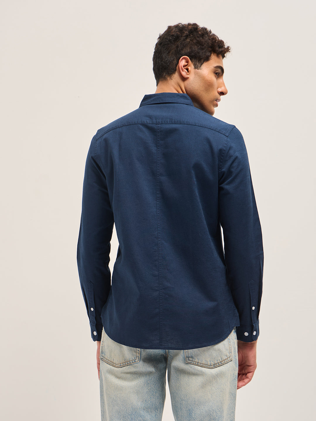 Men Blue Cotton Linen Slim Fit Solid Casual Shirt