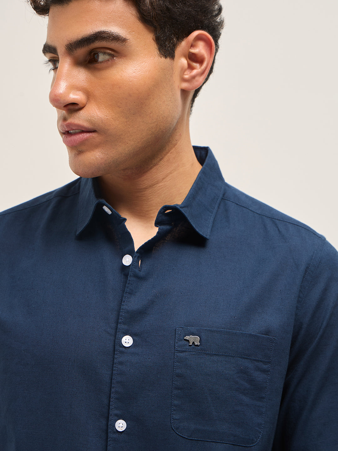 Men Blue Cotton Linen Slim Fit Solid Casual Shirt