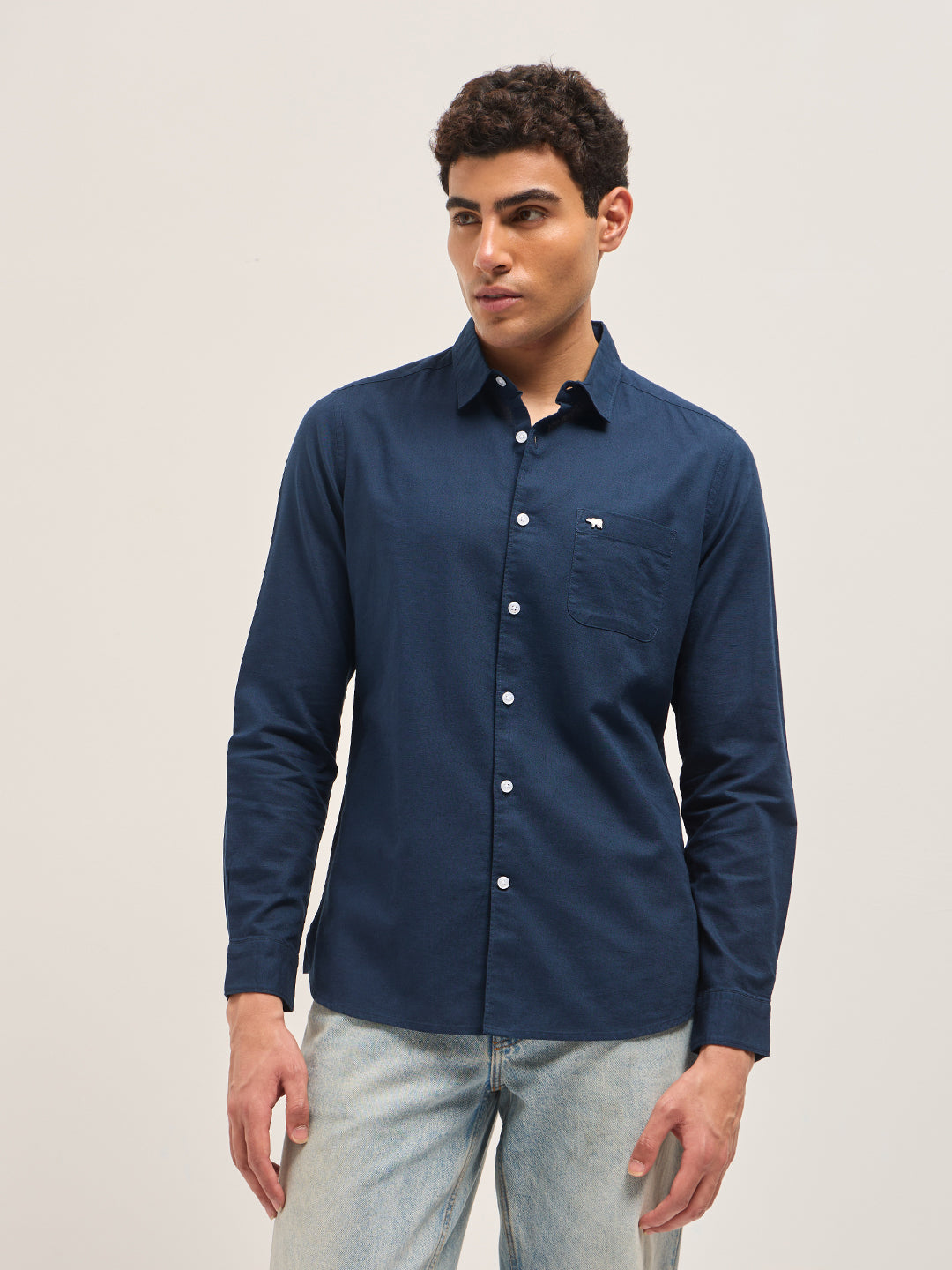 Men Blue Cotton Linen Slim Fit Solid Casual Shirt