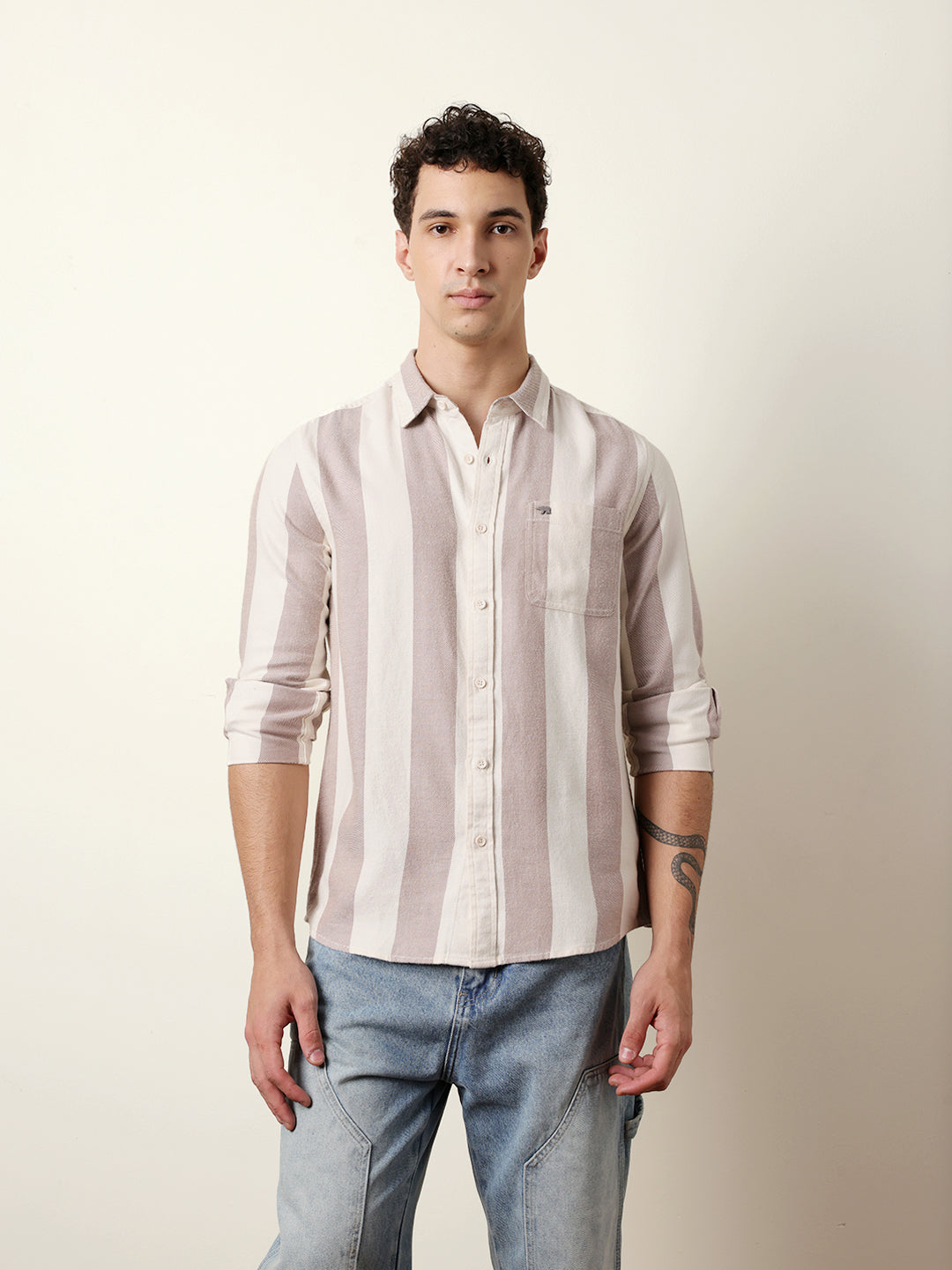Men Checked Casual Full-Sleeve Shirt
