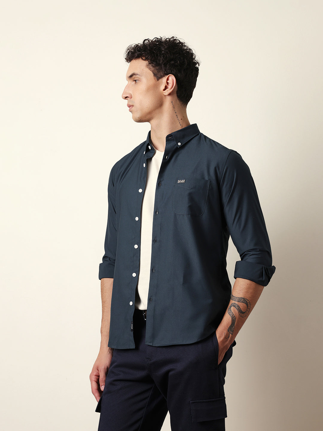Men Modern Fit Casual Shirt