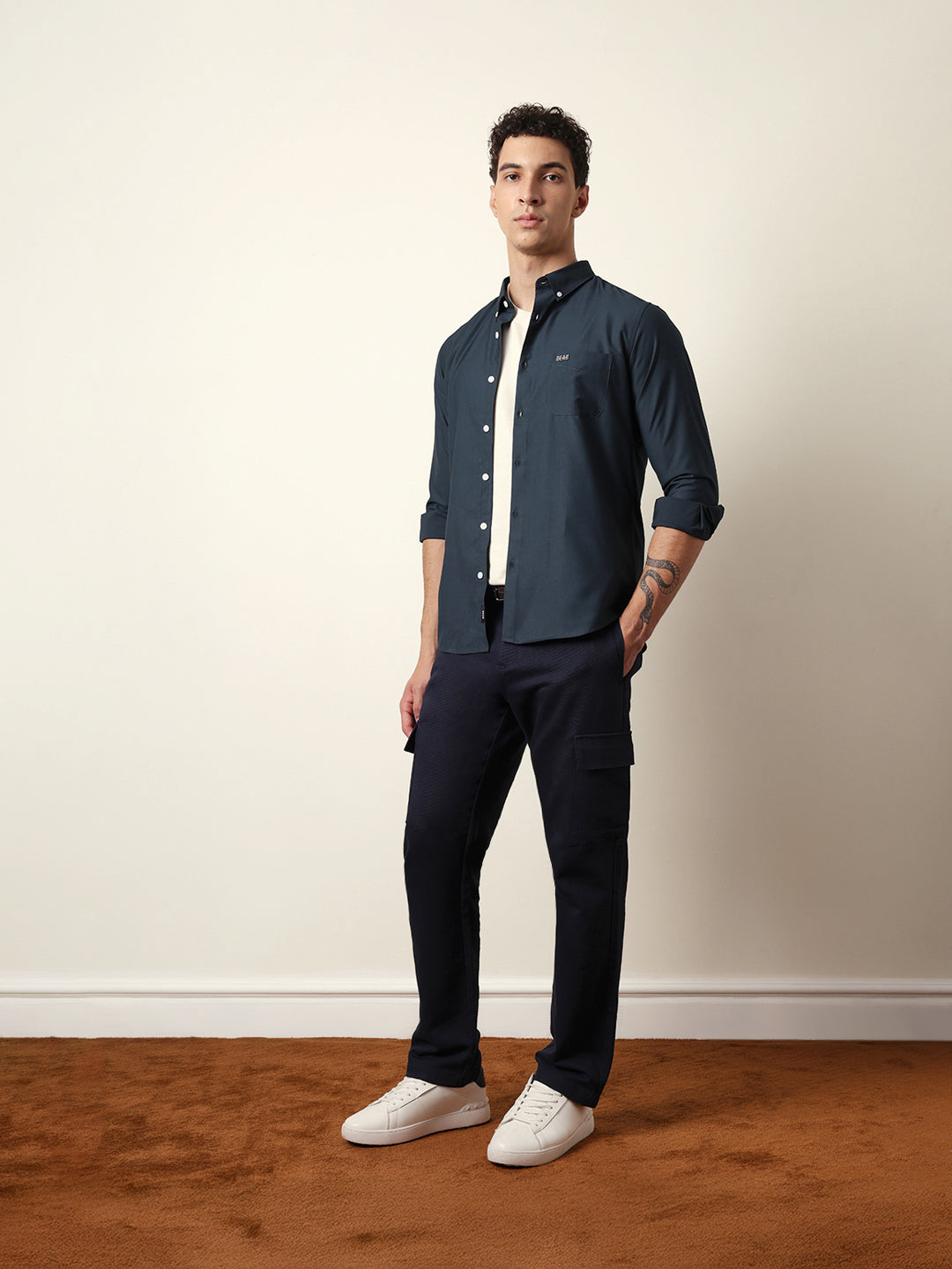 Men Modern Fit Casual Shirt