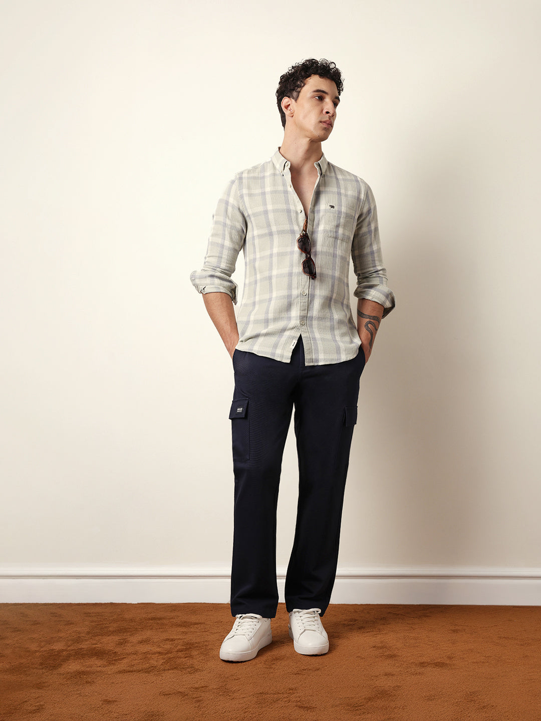 Men Modern Fit Casual Shirt