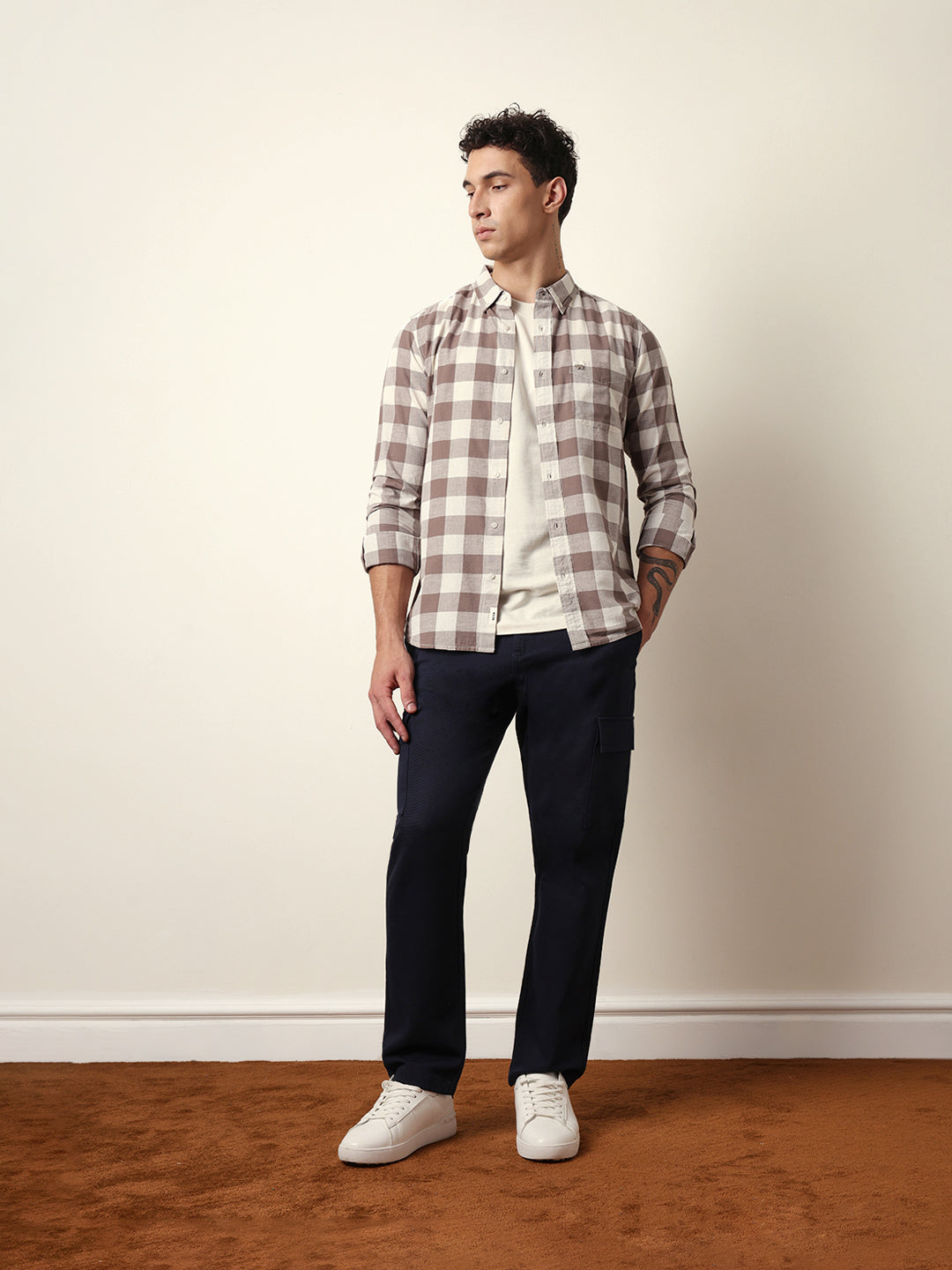 Men Modern Fit Casual Shirt