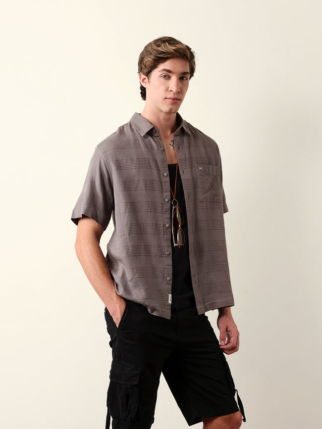 Men Solid Half Sleeve Casual Shirt