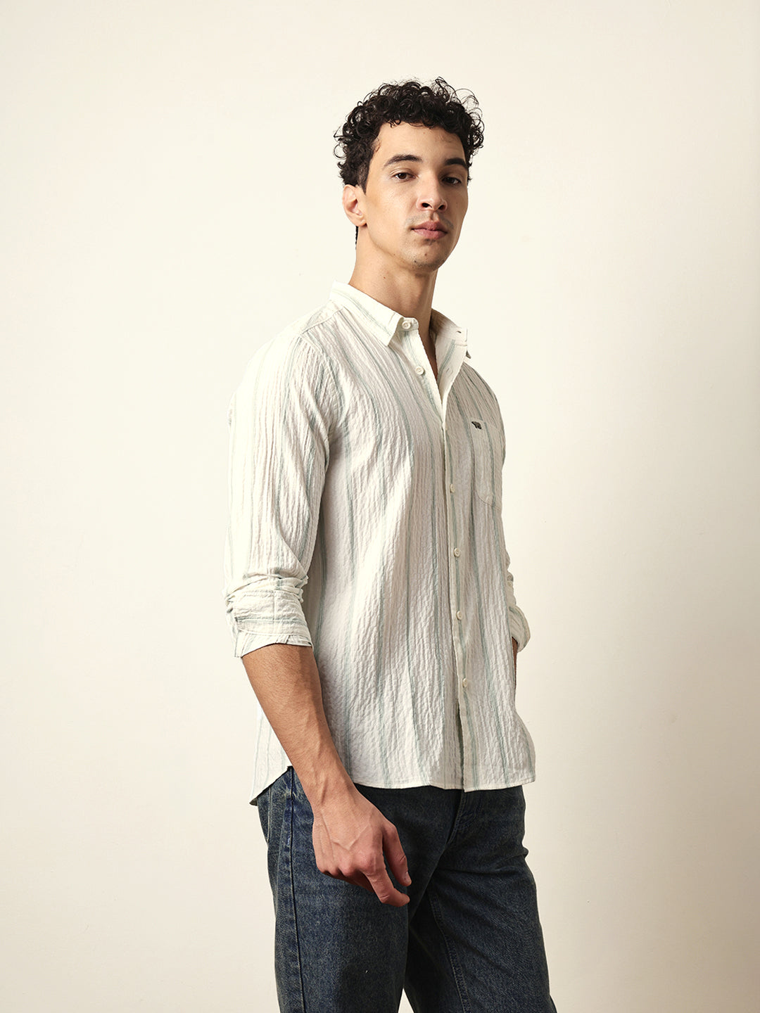 Men Modern Fit Casual Shirt