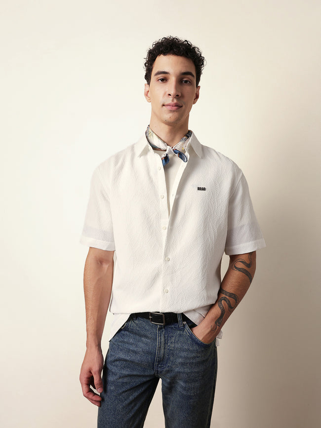 Men Modern Fit Casual Shirt