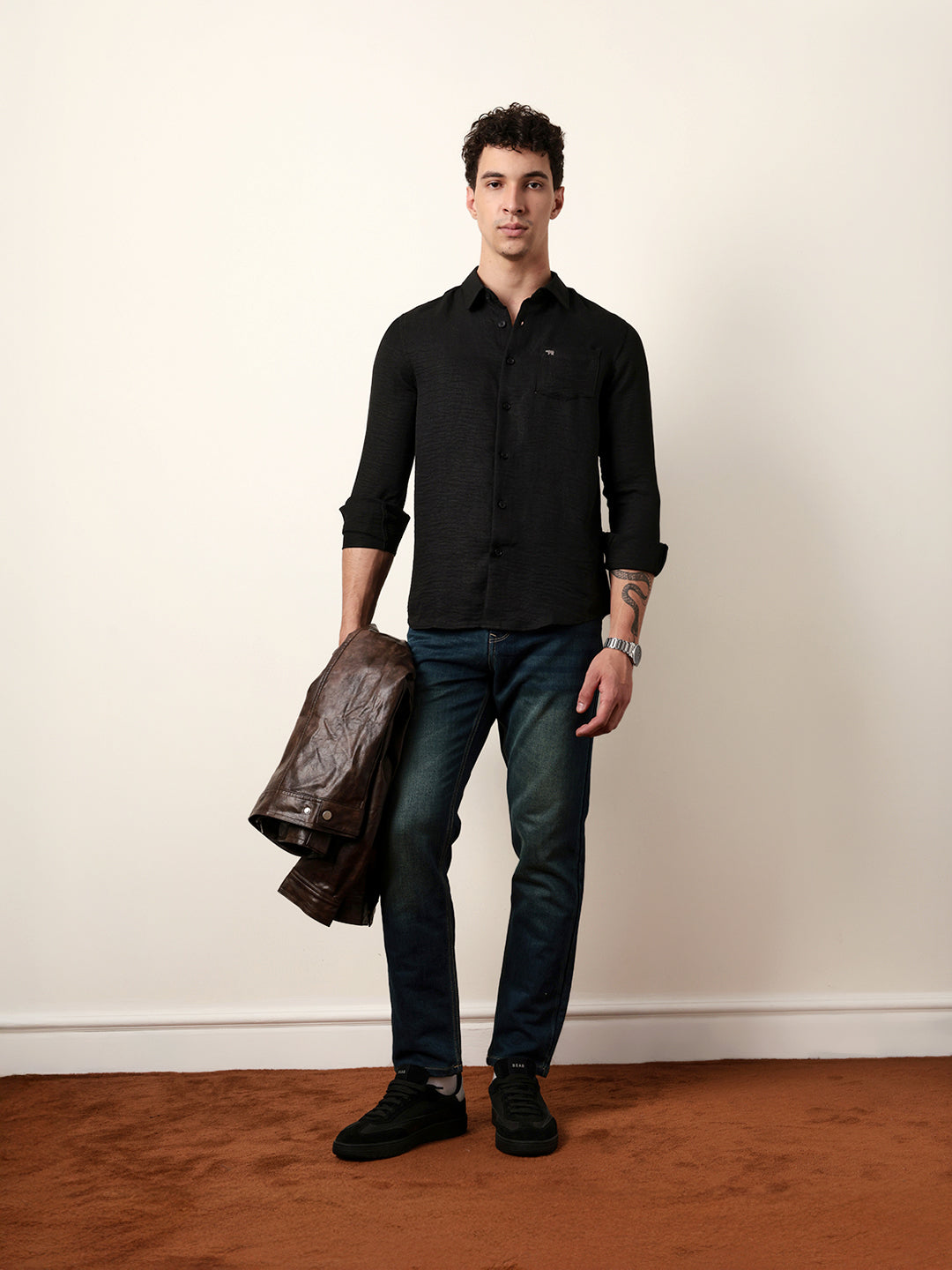 Men Solid Casual Full-Sleeve Shirt