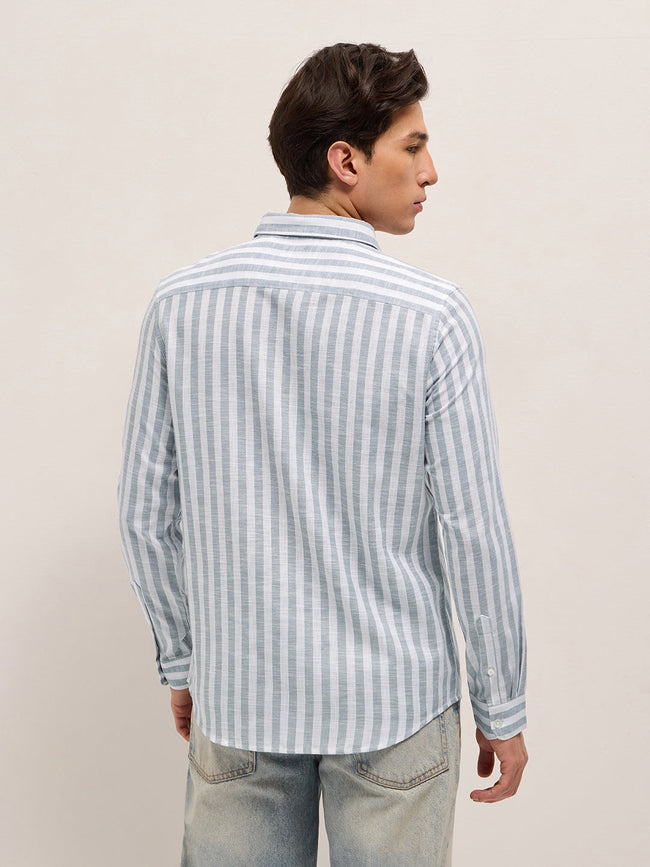 Men Grey & White Vertical Stripes Slim Fit Casual Shirt