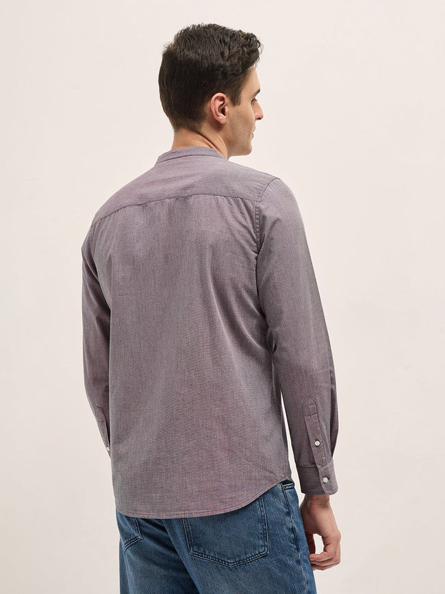 Men Purple Solid Mandarin Collar Slim Fit Casual Shirt