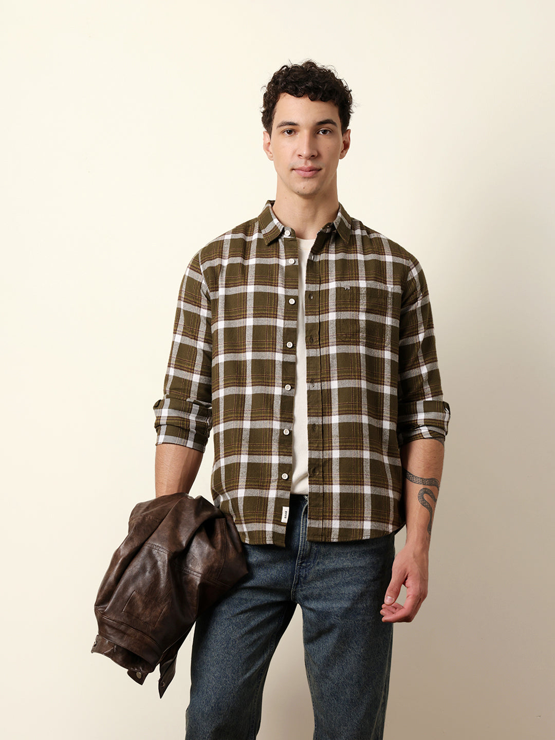 Men Checked Casual Full-Sleeve Shirt