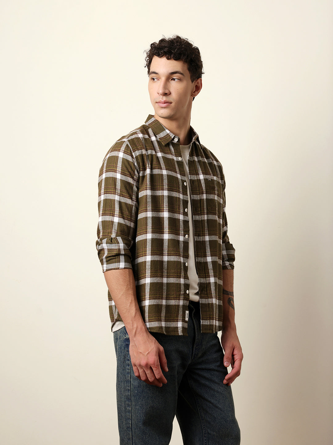 Men Checked Casual Full-Sleeve Shirt