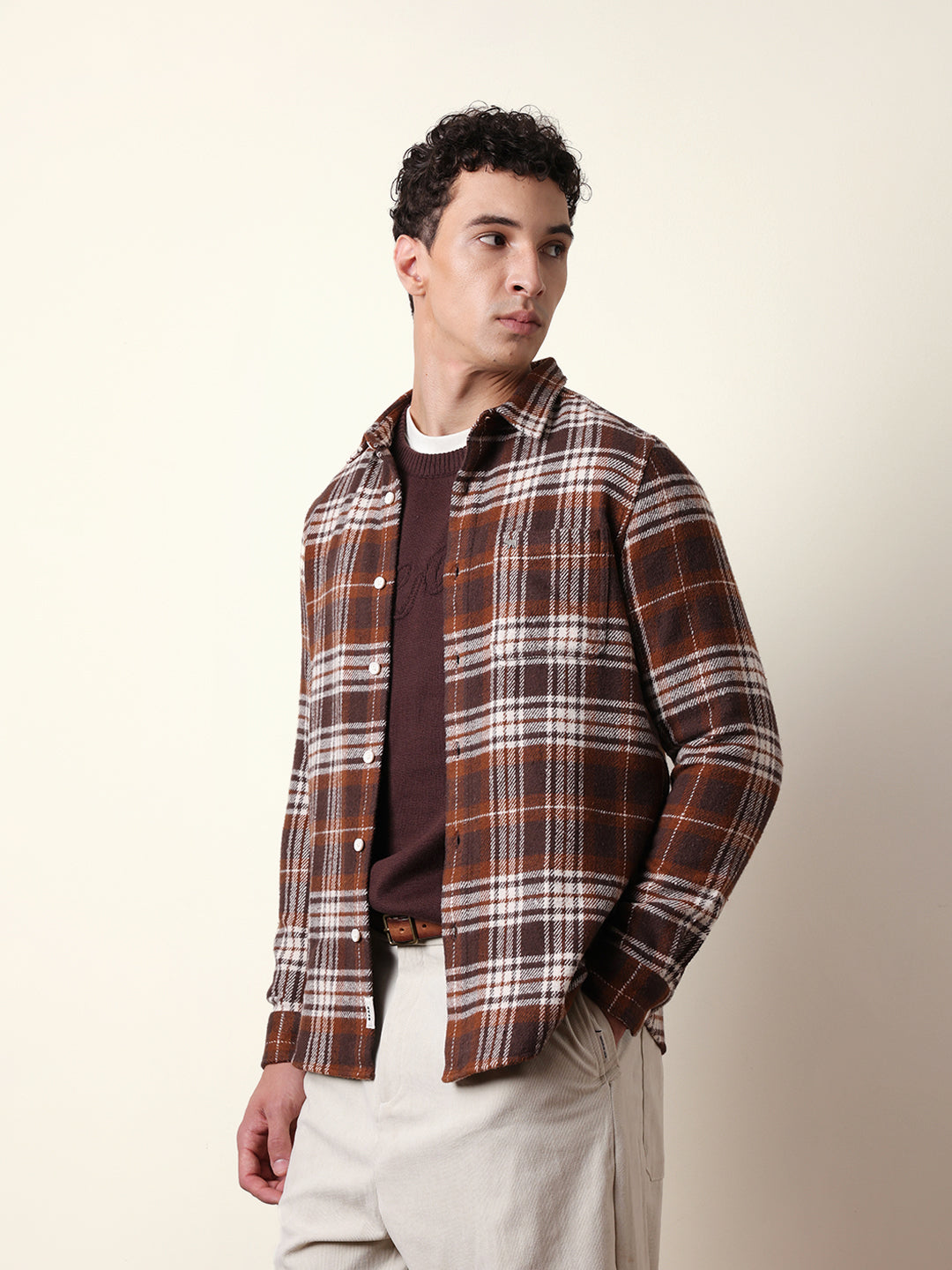 Men Modern Fit Casual Shirt