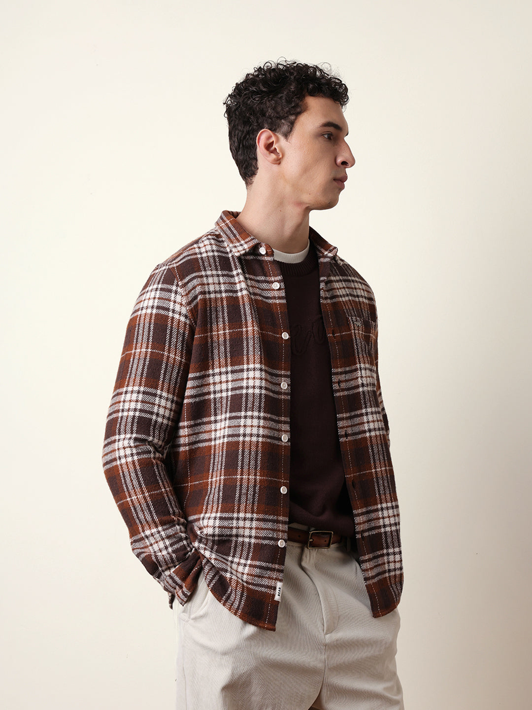 Men Modern Fit Casual Shirt