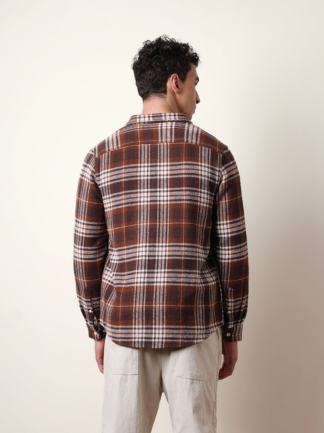 Men Modern Fit Casual Shirt